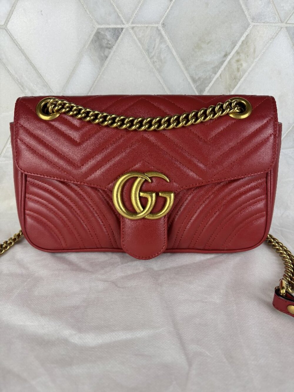 Gucci GG Marmont Medium Shoulder Bag Flap Quilted Crossbody Chain Red Heart EUC - Picture 2 of 16